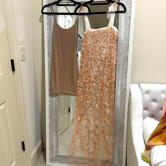 WOW NWT ‘Sister’s the Label’ ELLE GOWN SLIP in CHAMPAGNE (OS) Formal✨free gift!! - Picture 10 of 11